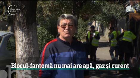 Blocul ars din Capitală a rămas fără apă, gaze şi curent