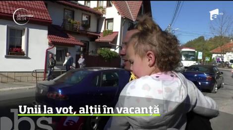 Mulţi rom&acirc;ni au plecat &icirc;n vacaţă &icirc;n ziua referendumului