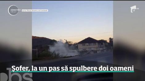 Un şofer a fost la un pas să spulbere doi oameni în judeţul Caraş-Severin