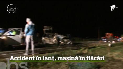 Accident în lanţ pe o şosea din Focşani! Trei maşini şi un tractor au fost implicate în coliziune