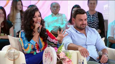 Război pentru inima burlaculu! Gabriela și Cristina, dans lasciv