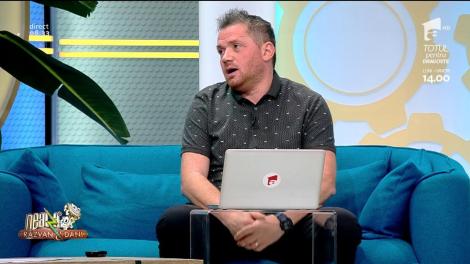 Smiley News. Un om al străzii dirijează circulația pentru bani