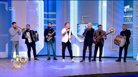 Mahala Rai Banda cântă, la Neatza, melodia "Ederlezi"