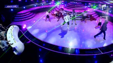 Ăsta e show total! PSY, un pinguin cu talent: „Ai ceva din Jim Carey combinat cu acest băiat care cântă melodia”