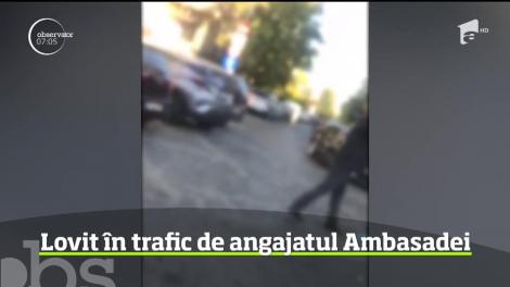 Scandal în trafic tranşat cu pumnii. Un tânăr din Capitală a fost bătut de un angajat al Ambasadei Georgiei