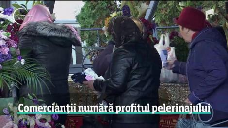 Pelerinajul la moaştele Sfintei Parascheva s-a încheiat cu o bătaie
