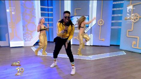 Admiral C4C - "Selfie"