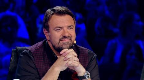 Cristina Antonescu studiază mate-info, dar adoră să cânte: "Interesant din ce ne povestești, dar să auzim vocea"