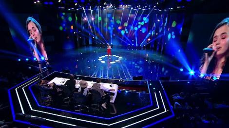 Să trăiți! Fiică de polițiști, Cristina Bujac respectă legile, dar iubește muzica: "Cânt de la cinci ani!"