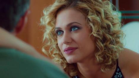 Victor, copilul Sonei află de divorțul lui Alex și Ana