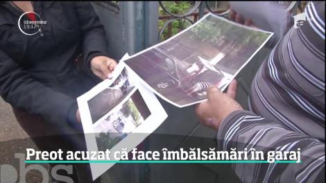 Un preot din Constanța este acuzat că face îmbălsămări în garaj: "Vedem coșciuge"