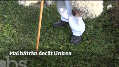 Ștefan Gros s-a născut &icirc;nainte de Marea Unirea, a prins trei regimuri politice şi &icirc;ncă este energic şi plin de viaţă