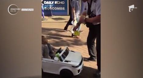 Ce ziceți de asta? O fetiță din Marea Britanie a fost AMENDATĂ pentru că nu a parcat regulamentar