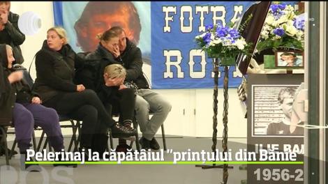 A fost noapte albă pe stadionul Ion Oblemenco din Craiova, devenit loc de pelerinaj pentru iubitorii fotbalului