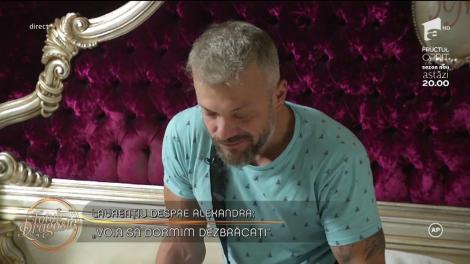 Cristina și Gabriela, surpriză delicioasă! I-au pregătit burlacului un mic dejun la pat!