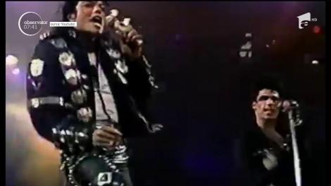 Jacheta de legendă a lui Michael Jackson, scoasă la licitație