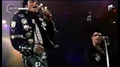 Jacheta de legendă a lui Michael Jackson, scoasă la licitație