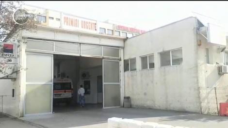 Doi indivizi, ridicați de poliție după răfuiala cu cuțite dintr-un mall