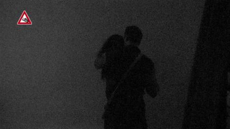 Cati și George au avut parte de primul sărut! Ispita este invitată chiar și în pat: ”În seara asta dormim împreună!?”