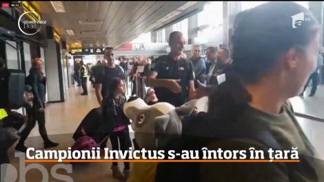 Campionii Invictus s-au întors în ţară. Vă reamintim, militarii români au câştigat la Sydney cinci medalii: două de aur, una de argint şi două de bronz