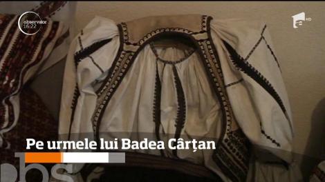 Îmbrăcaţi în costume populare, 23 de tineri vâlceni au refăcut călătoria iniţiatică a lui Badea Cârţan