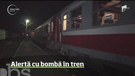 Panică într-un tren pe ruta Suceava! Călătorii, speriați că într-un vagon s-ar afla o bombă. Ce au găsit polițiștii?