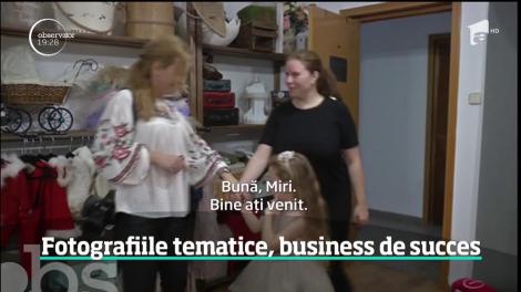 Crăciunul vine întotdeauna cu zăpadă, globuri şi atmosferă de poveste în studiourile foto. Afacerea cu amintiri e la modă, iar clienţii au nevoie doar de o programare pentru o fotografie în familie