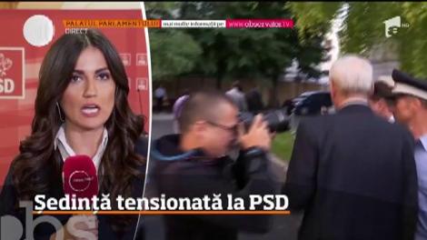 Scandalul valizelor a ajuns şi în Parlament! Deşi se anunţă o zi tensionată în interiorul PSD, Liviu Dragnea nu a venit la Comitetul Executiv cu mâna goală