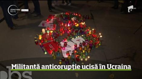 Sute de oameni au manifestat în tăcere la Kiev după decesul unei militante împotriva corupţiei, atacată cu acid
