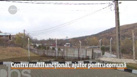 Centru multifuncţional, ajutor pentru o comună din Prahova. Mii de metri pătraţi stau acum la dispoziţia investitorilor