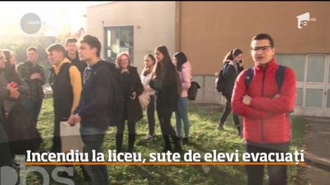 Panică într-un liceu din Hunedoara!