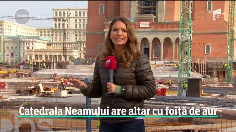 Altarul Catedralei Mântuirii, poleit cu aur. Primele imagini din cel mai complex proiect al Bisericii