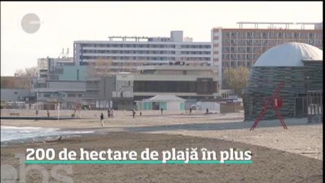 Litoralul mai câştigă 200 de hectare de nisip. Unde câştigăm mai mult loc la soare