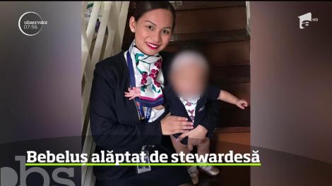 O  însoţitoare de zbor din Filipine a alăptat bebeluşul unei pasagere