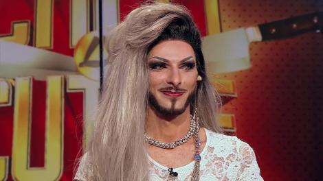Probabil cea mai şocantă prezenţă de la Chefi la cuţite! Drag queen-ul Yannis, faţă în faţă cu chefii: "Sunt exagerarea femeii"