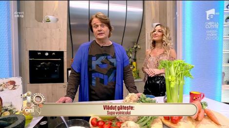 Rețeta zilei. ”Supa voinicului”, o delicioasă supă cremă de țelină servită cu crocănțele și nuci