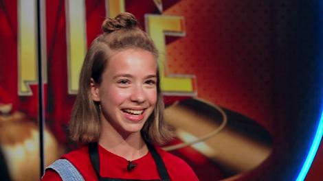 Ioana Dina vrea să fie primul copil care intră într-o echipă la Chefi la cuţite: "Vreau să gătesc alături de chef Dumitrescu"