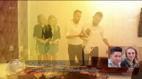 Ce s-a găsit în bagajele concurentelor din emisiunea "Totul pentru dragoste"! "Ce e asta?!"