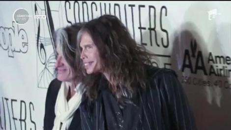 Veşti nu tocmai bune pentru fanii trupei Aerosmith. Chitaristul Jou Perry a ajuns de urgenţă la spital
