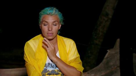 Proba de la duel - "Bile instabile" - este câştigată de Silviu din tribul cameleonilor!