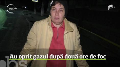 A fost pericol de explozie într-o localitate din Braşov, după ce conducta unei case a luat foc