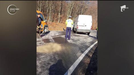 Grav accident de circulaţie în comuna Brădet, din judeţul Covasna. O dubă a Jandarmeriei s-a ciocnit violent cu o altă autoutilitară