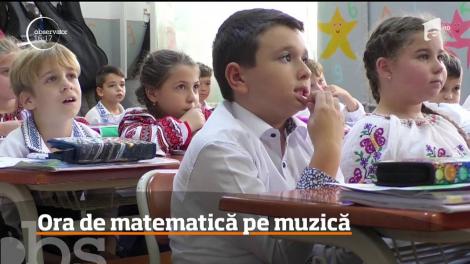 O învăţătoare din Techirghiol a împletit matematica cu muzica pentru elevii ei