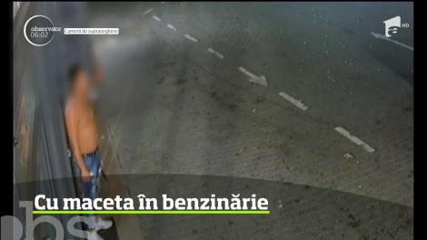 Un bărbat de 22 de ani a mers să îşi cumpere băutură înarmat cu o macetă