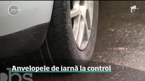 Cu toate cozile de la vulcanizări, mulţi şoferi n-au apucat să-şi schimbe anvelopele. Poliţiştii sunt pe urmele lor