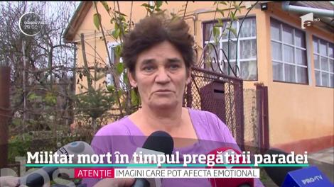 Un accident şocant îndoliază Armata, înainte de parada de Centenar. Un tânăr militar a murit electrocutat, când descărca blindatele aduse în Gara din Alba Iulia