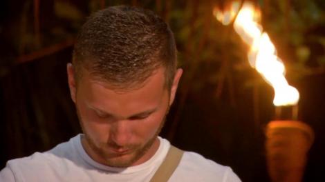 Mari și Iulian, ceartă în momentul reîntâlnirii la Ceremonia Focului: ”- M-ai luat de la un pește!? - De ce nu recunoști!...”