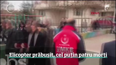 Cel puţin patru oameni şi-au pierdut viaţa şi altul a fost grav rănit după ce un elicopter militar s-a prăbuşit într-o zonă rezidenţială din Istanbul