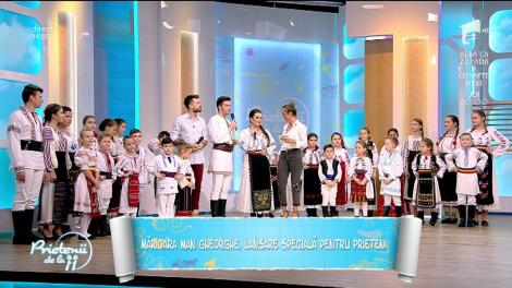 Mărioara Man Gheorghe, mama Elenei Gheorghe, a lansat un album special, „Aici, în România", de Centenar – VIDEO