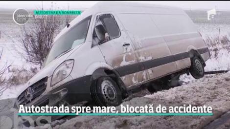 Autostrada Soarelui, blocată de accidente